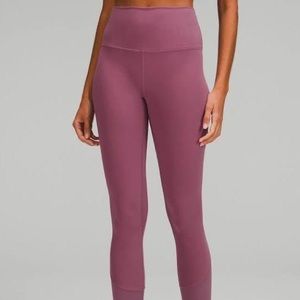 Berry Lululemon align leggings